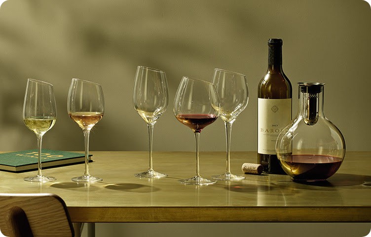 Скошенные бокалы для вина